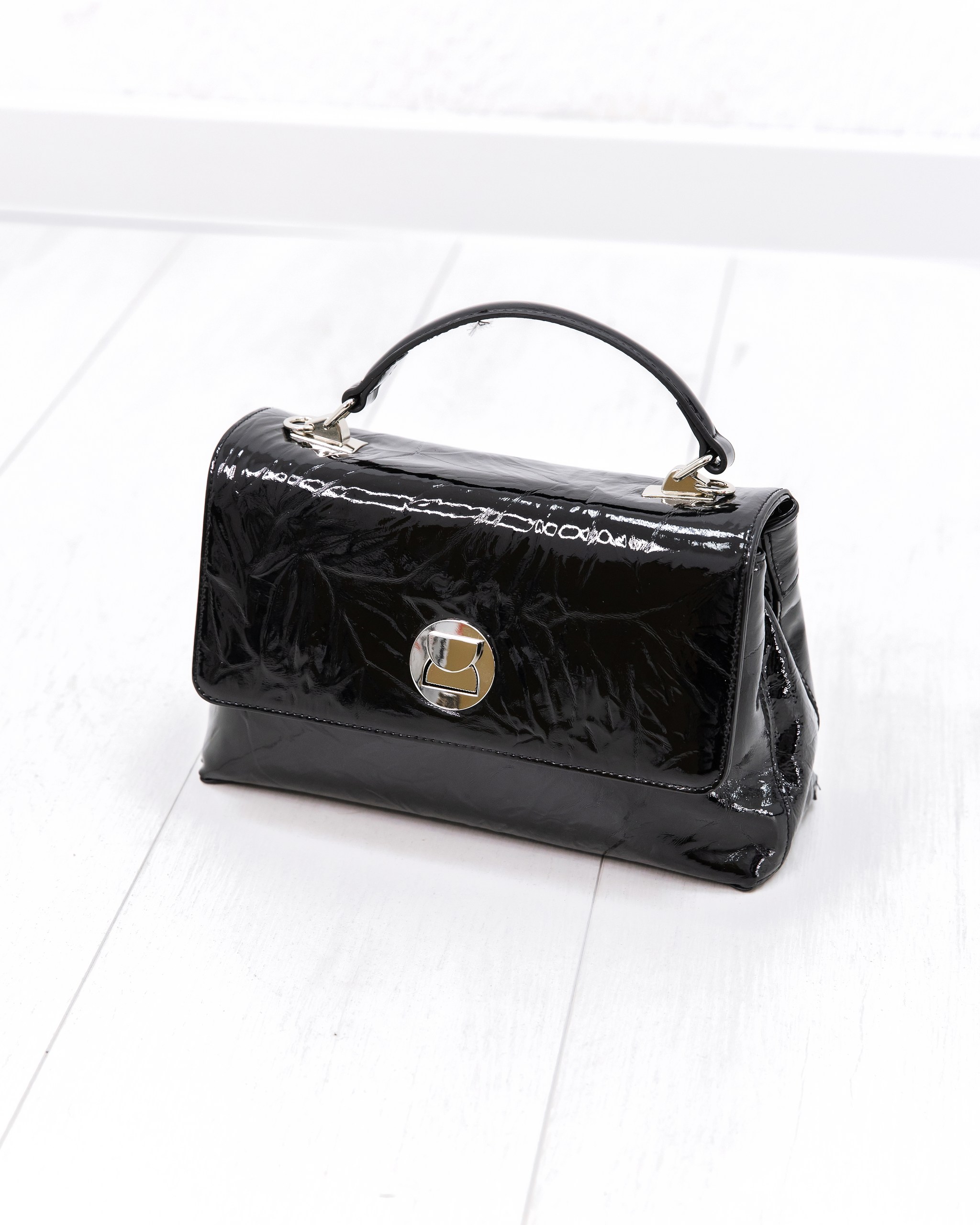 LACCOMA bag-66-19 / черный лак