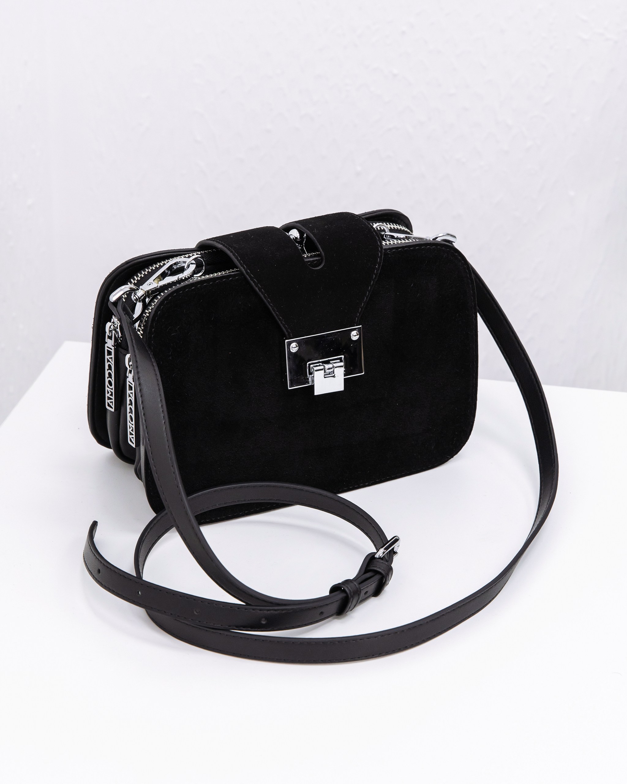 LACCOMA bag-2116 / черная замша