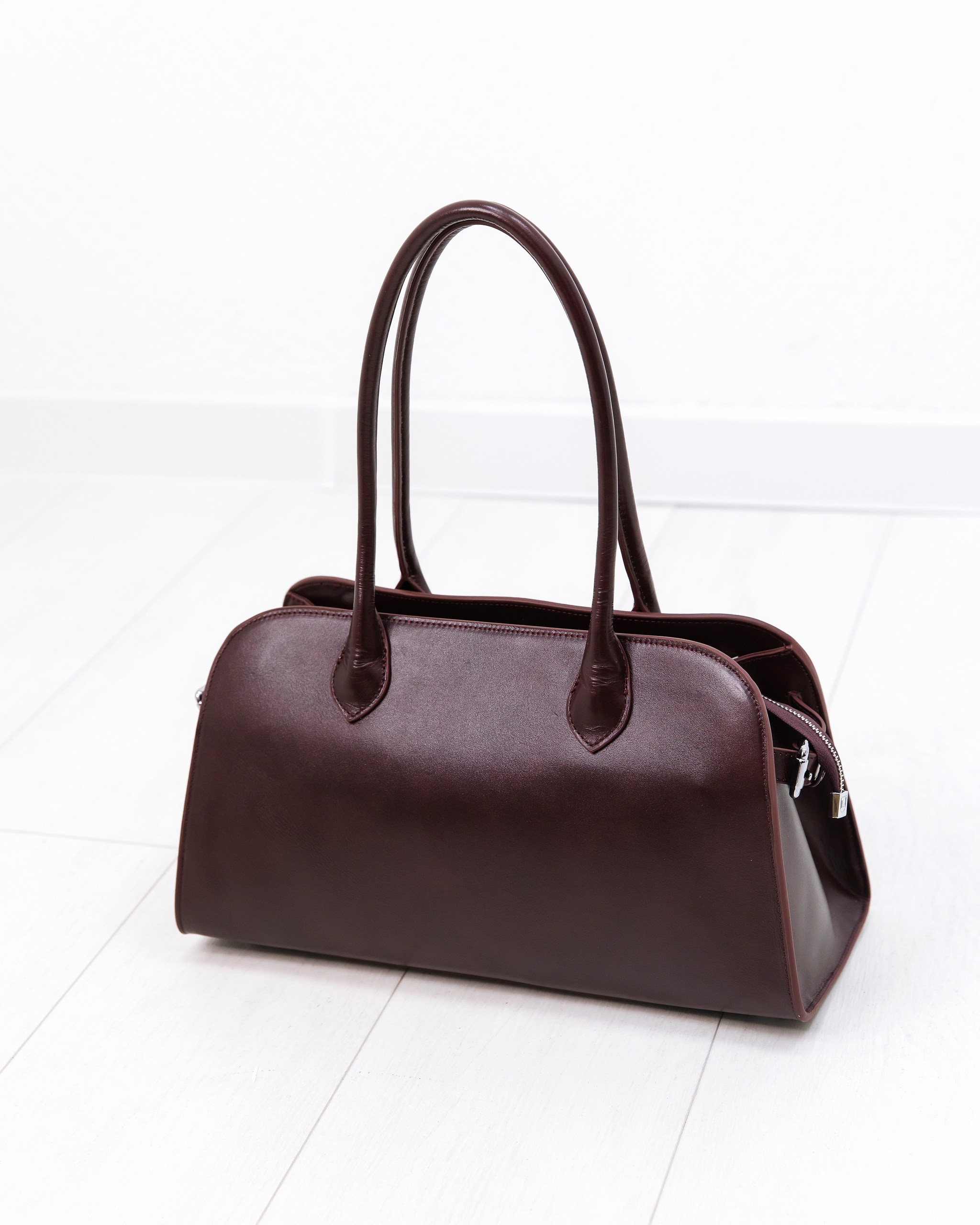 LACCOMA 2450 / бордовая кожа