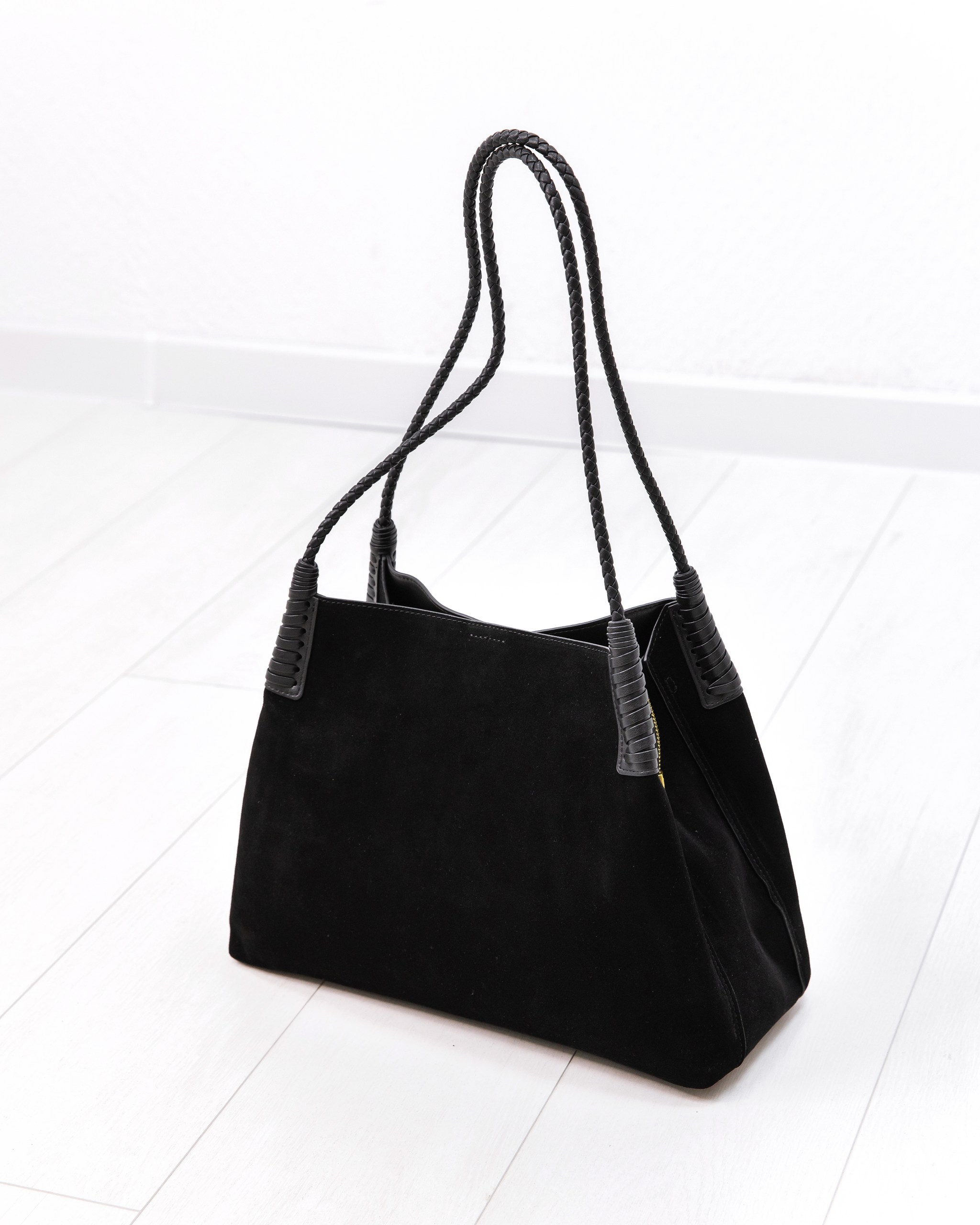 LACCOMA bag-1069 / черная замша