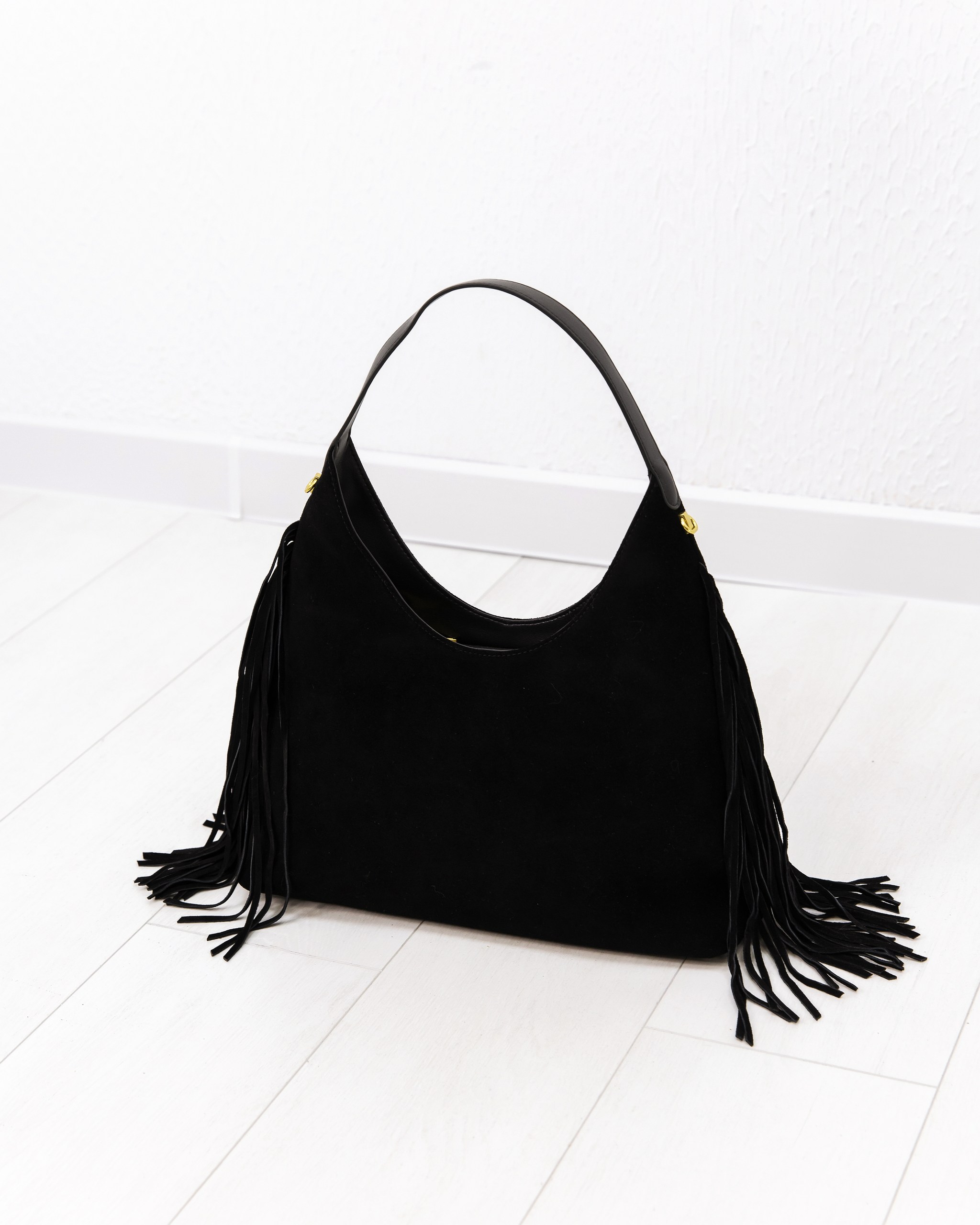 LACCOMA 1042 / черная замша