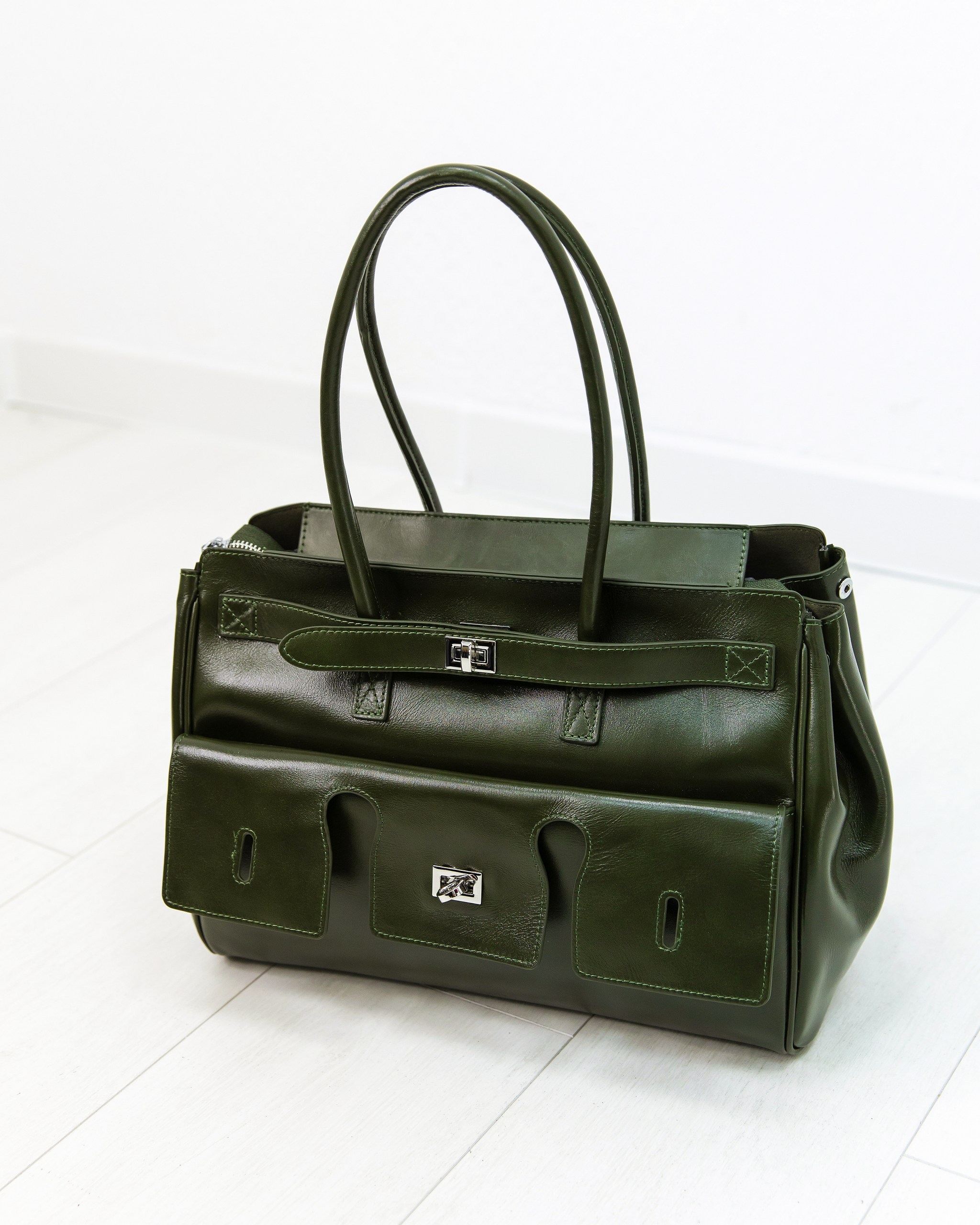 LACCOMA 2361 / зелёная кожа