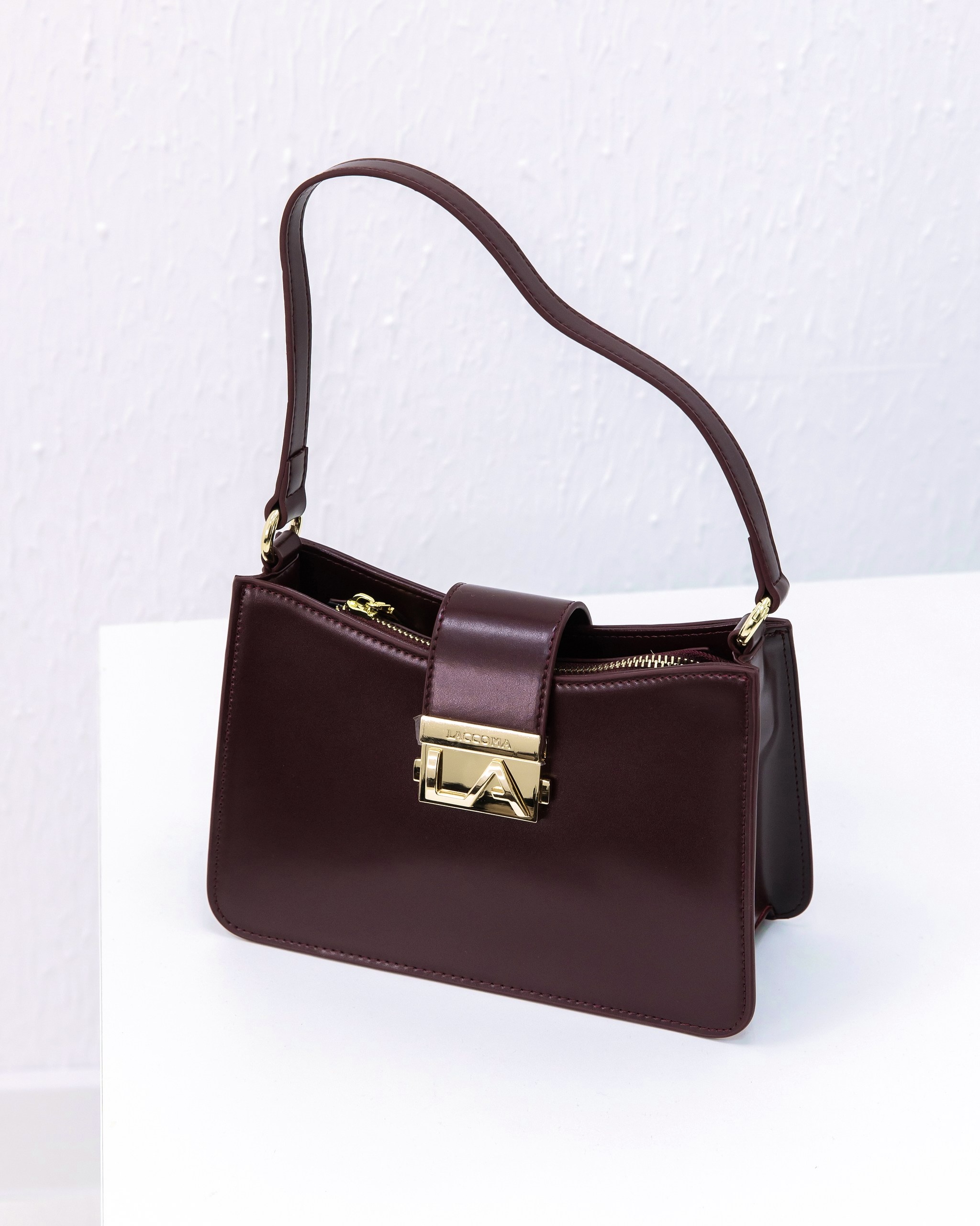 LACCOMA bag-1012 / бордовая кожа