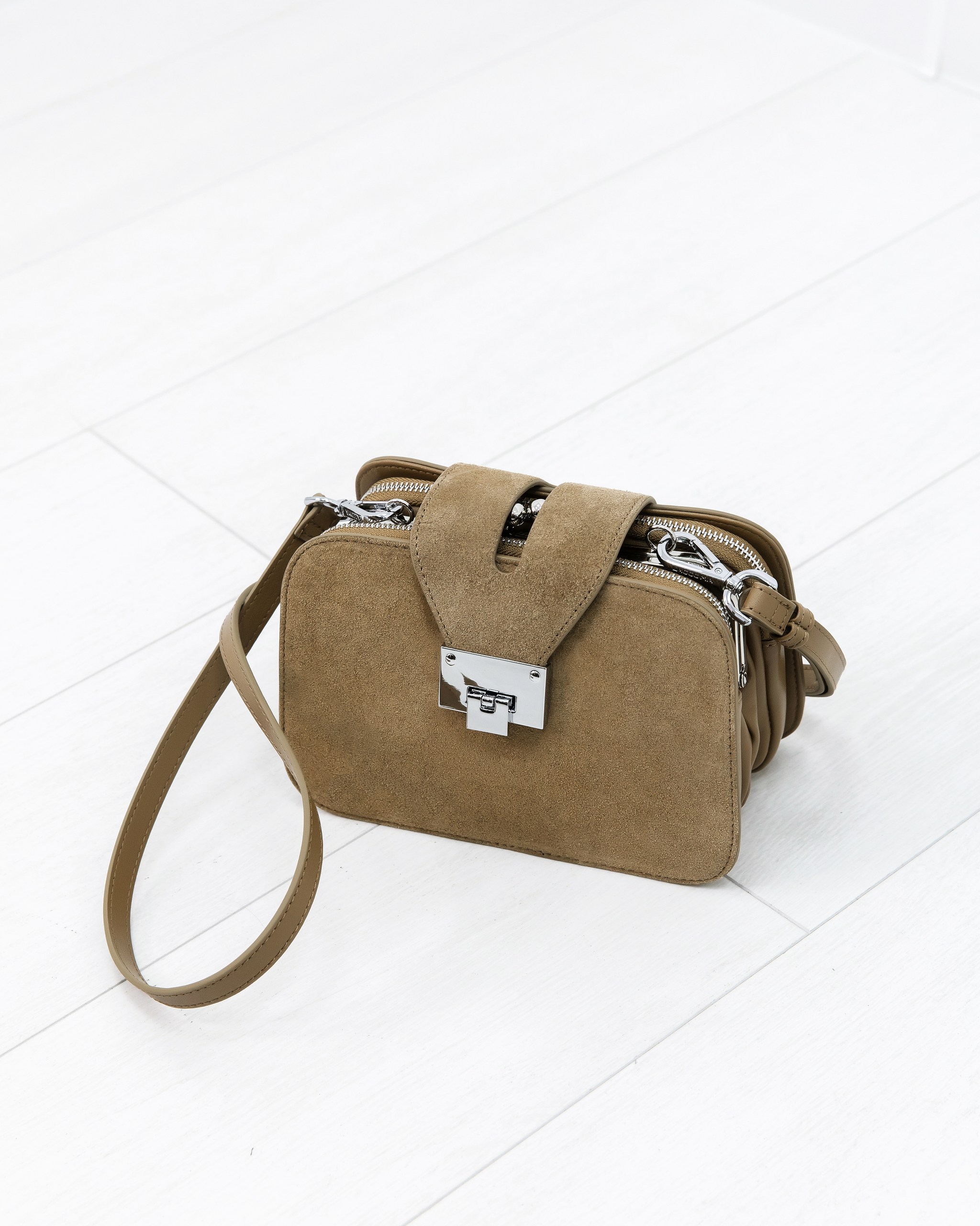 LACCOMA bag-2116 / песочная замша