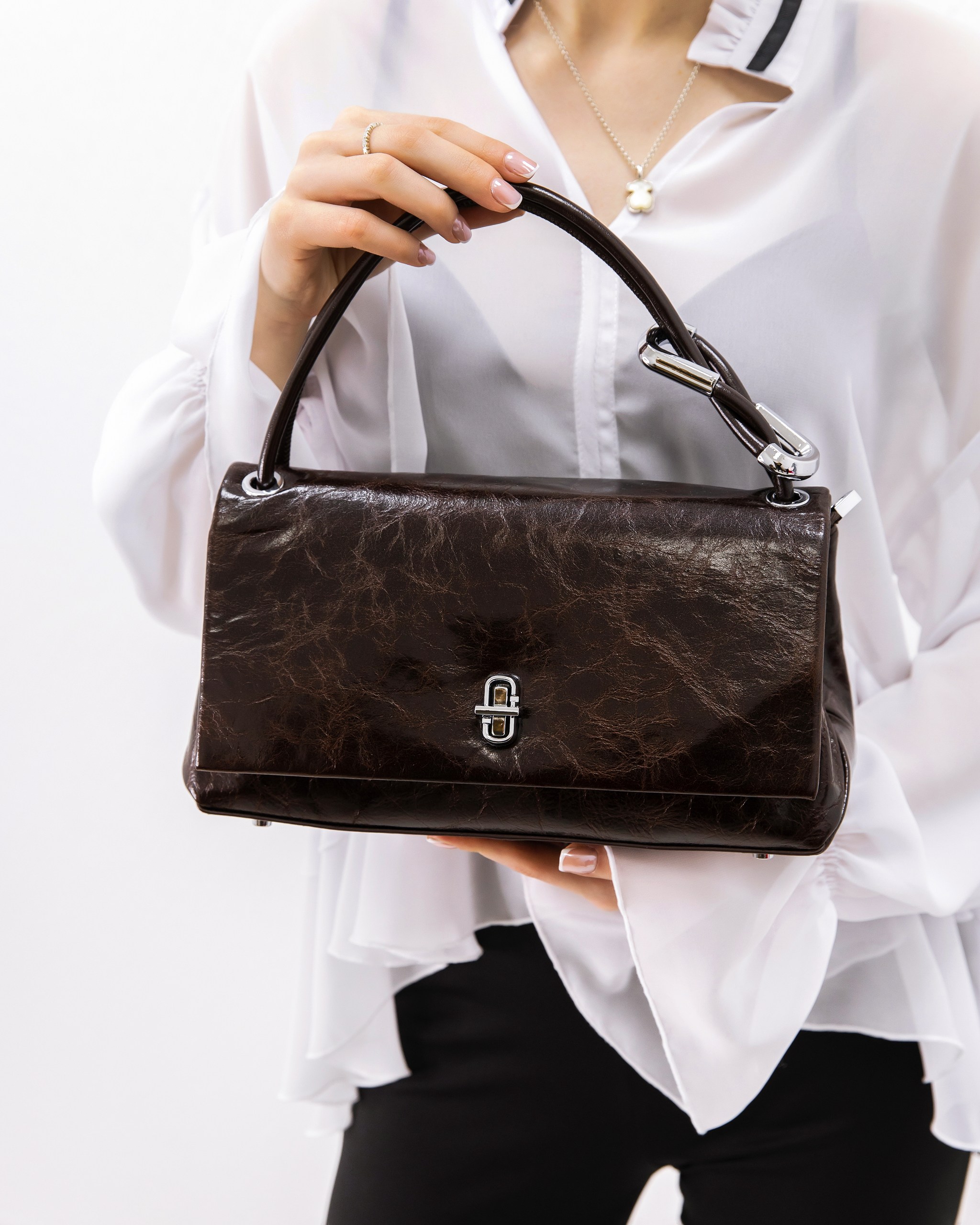 LACCOMA bag-8067 / коричневая кожа