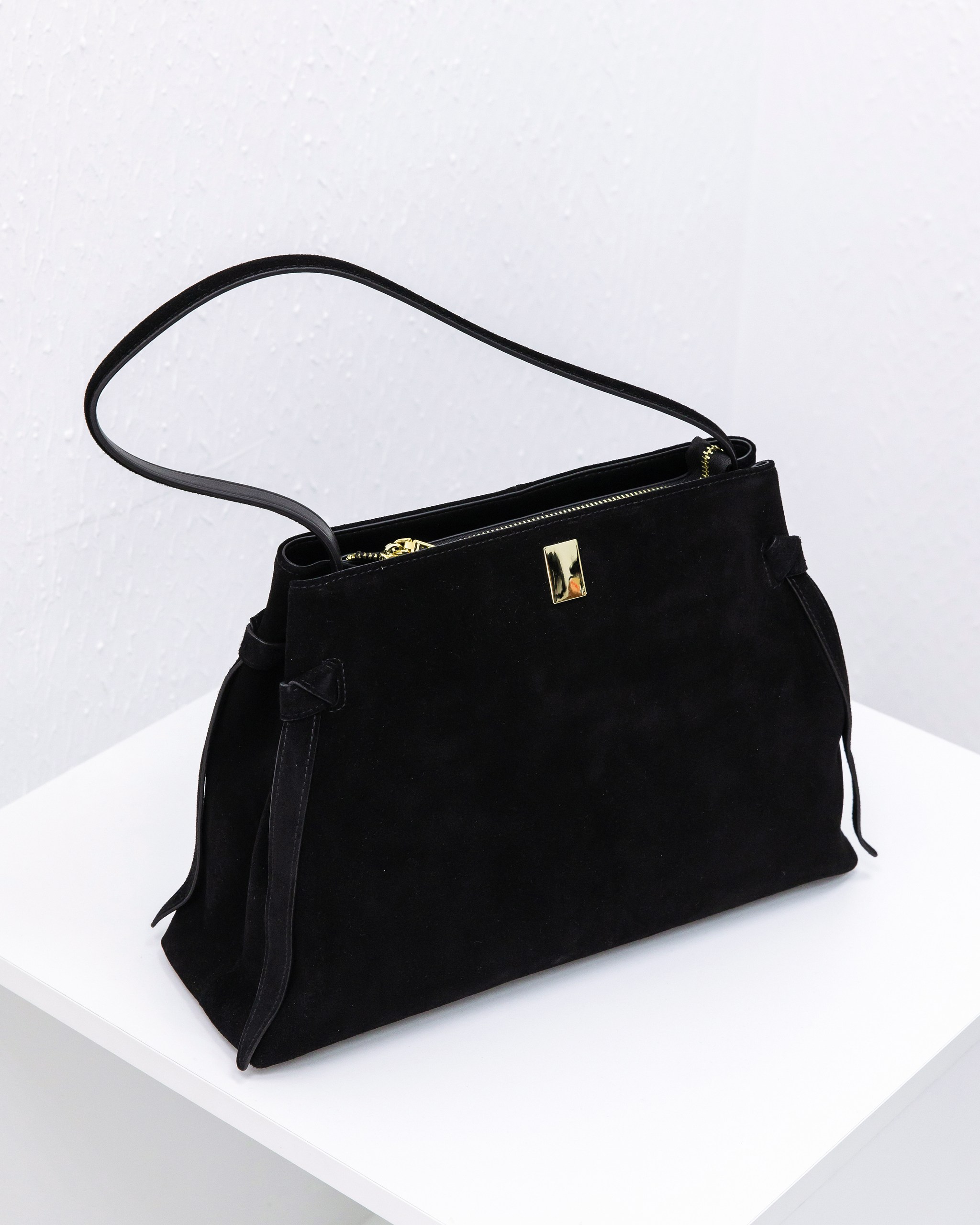 LACCOMA bag-1026 / черная замша