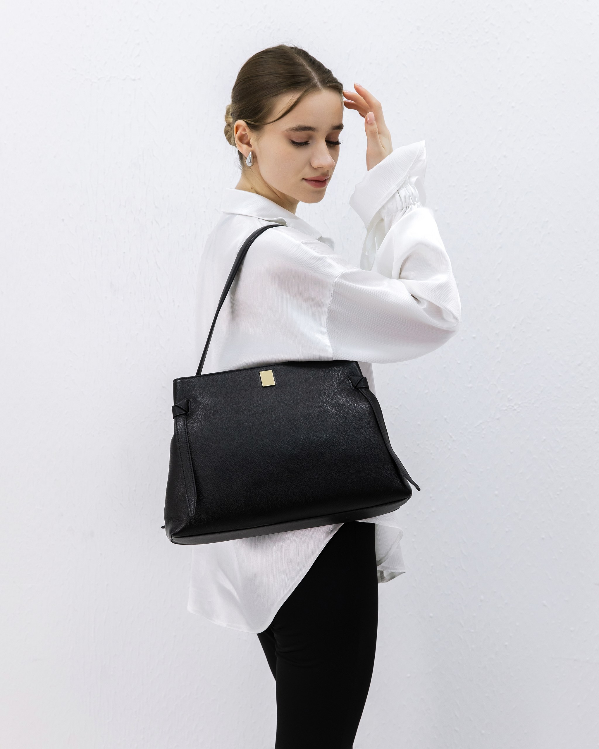 LACCOMA bag-1026 / черная кожа