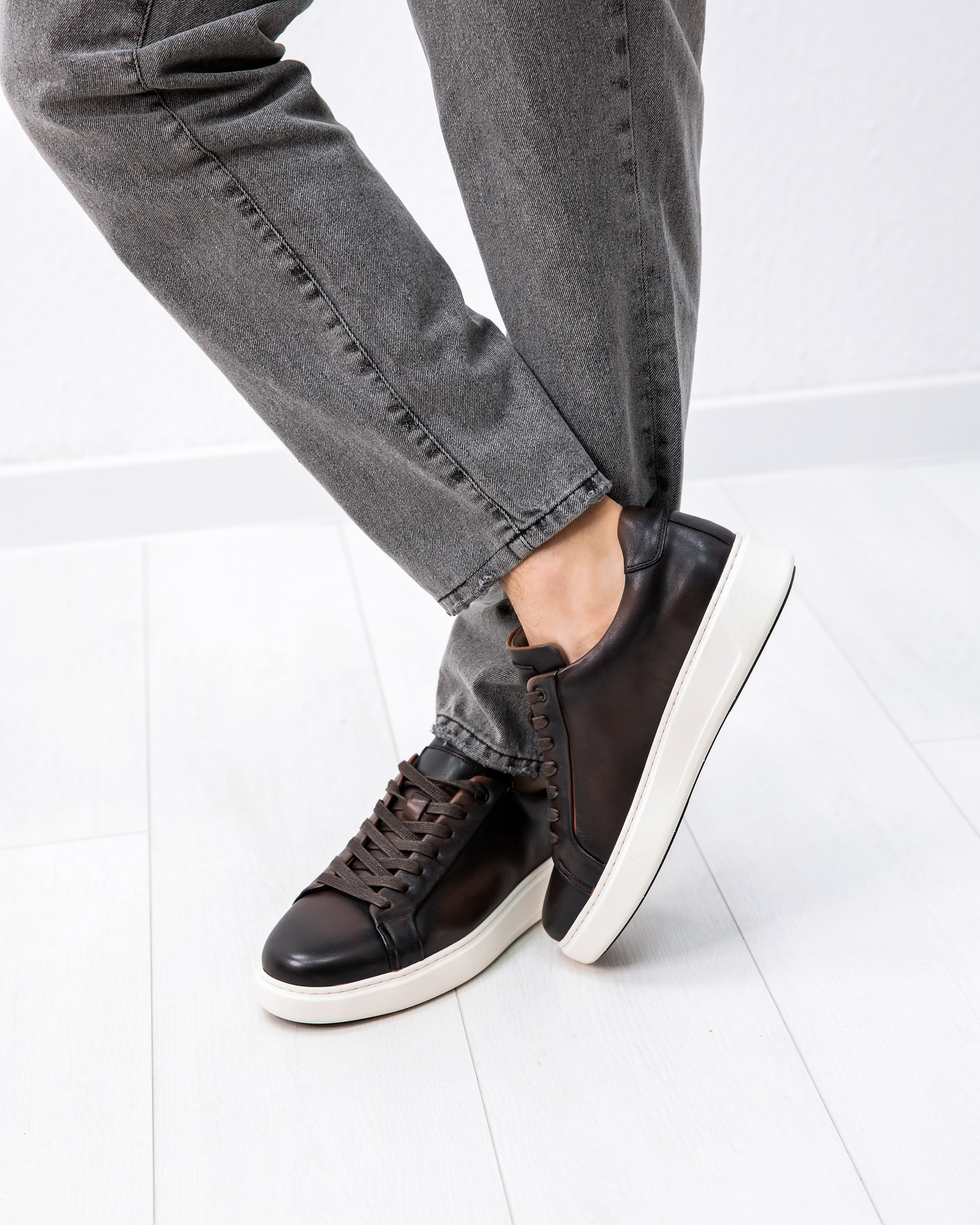 Cosottinni 2550an / коричневая кожа