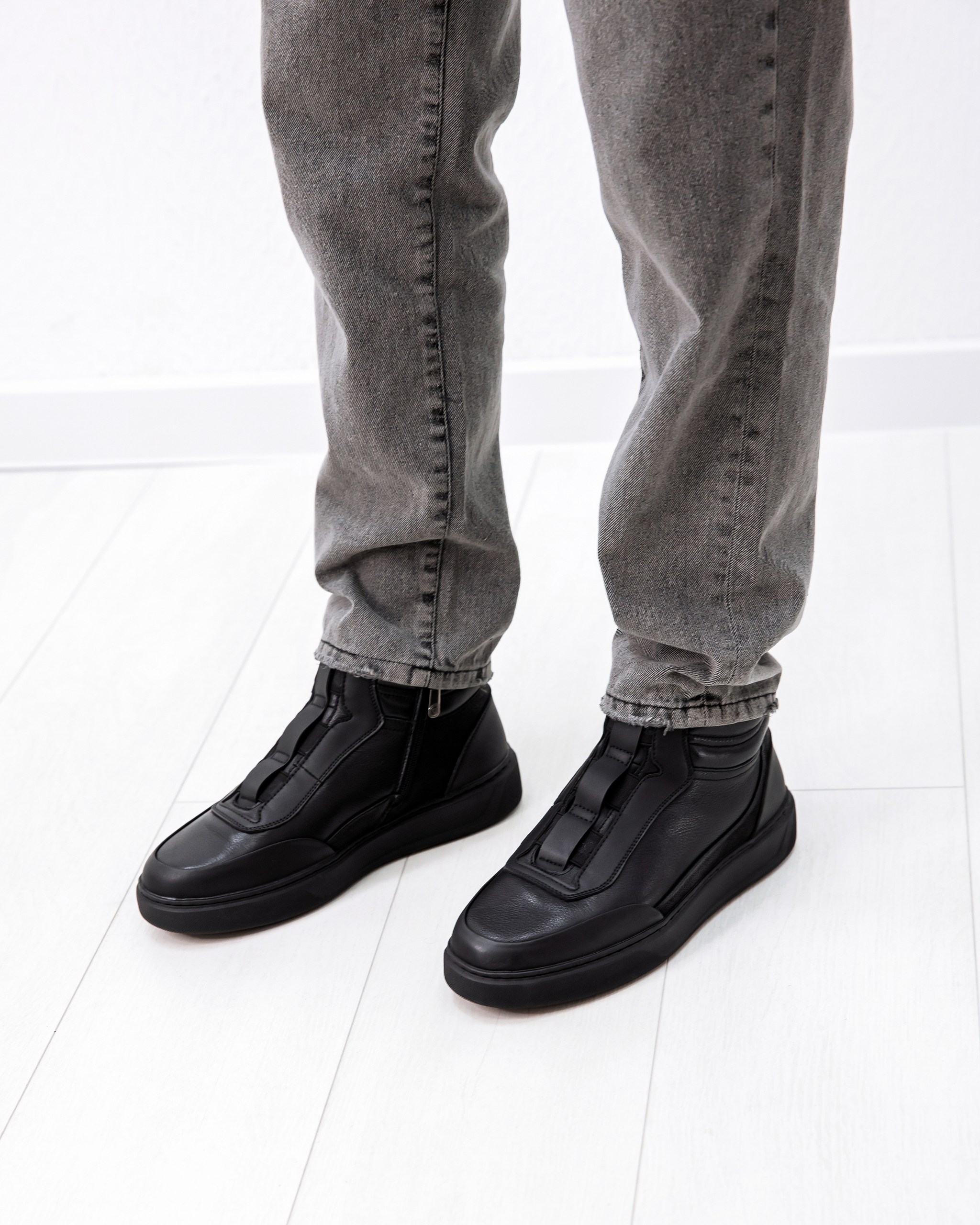 Cosottinni 6550m / черная кожа