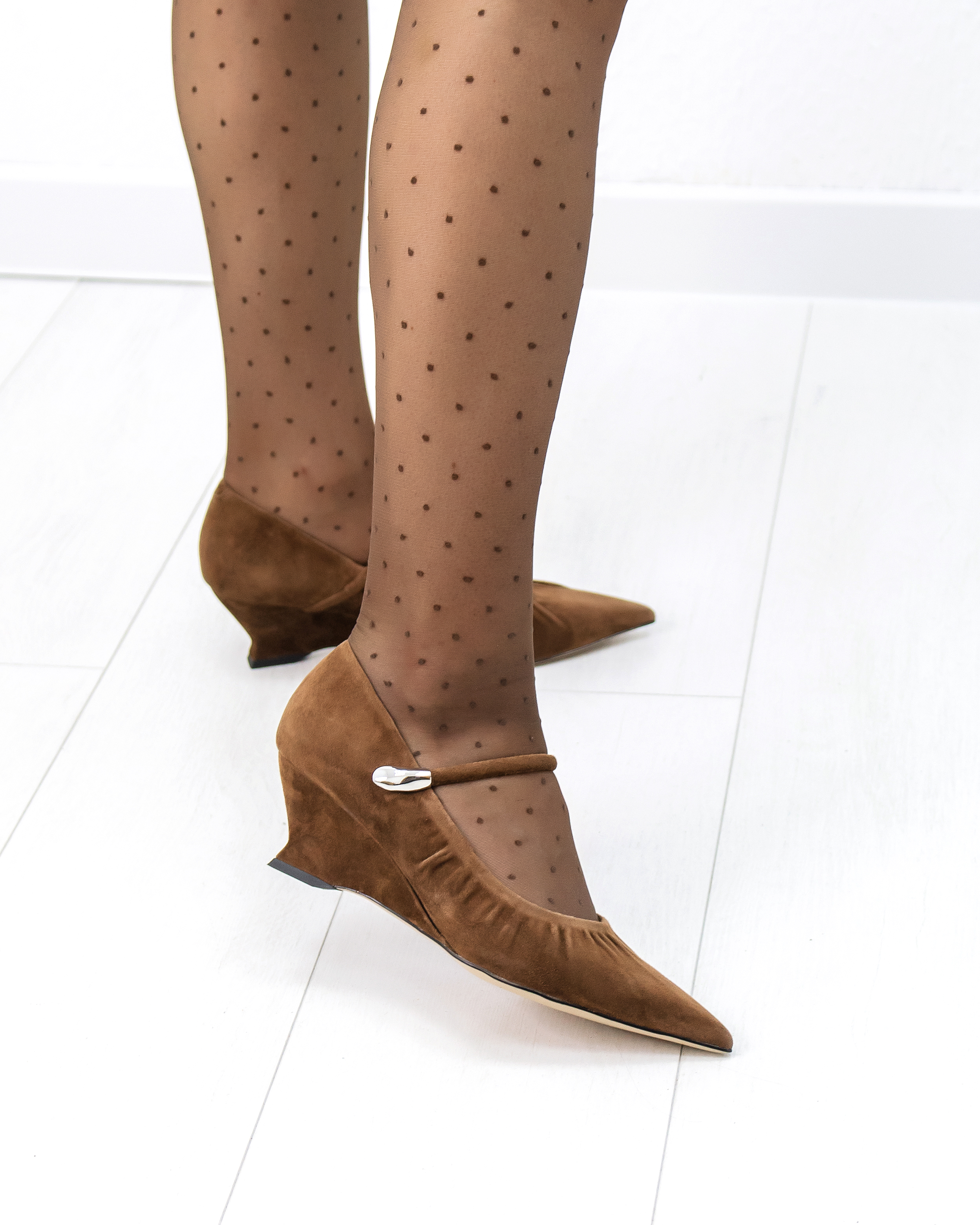 Wit Mooni 24102 / рыжая замша