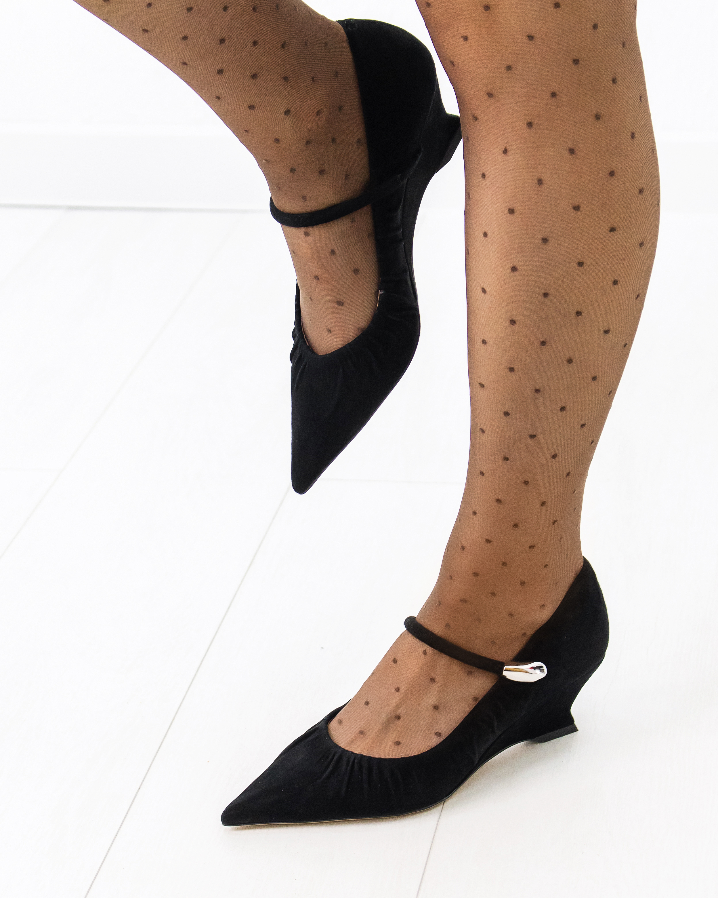 Wit Mooni 24102 / черная замша